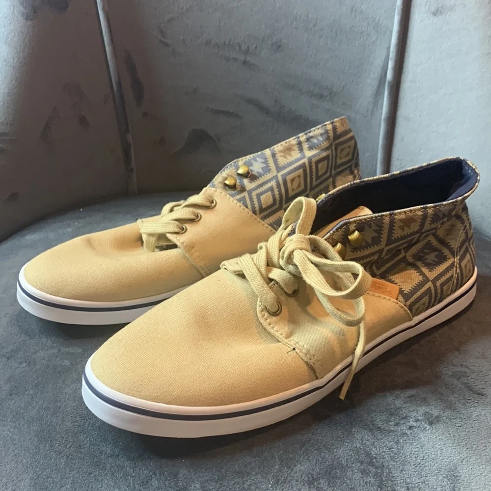 Vans Canvas Aztec Tribal Hi-Tops - Picture 8 of 10